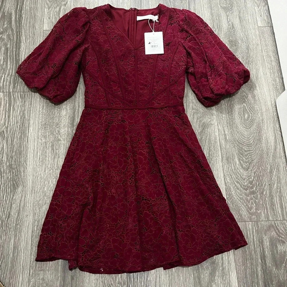 NWT Rachel Parcell V-Neck Puff Sleeve Mini Dress Wine Red Size 0 - Picture 10 of 12